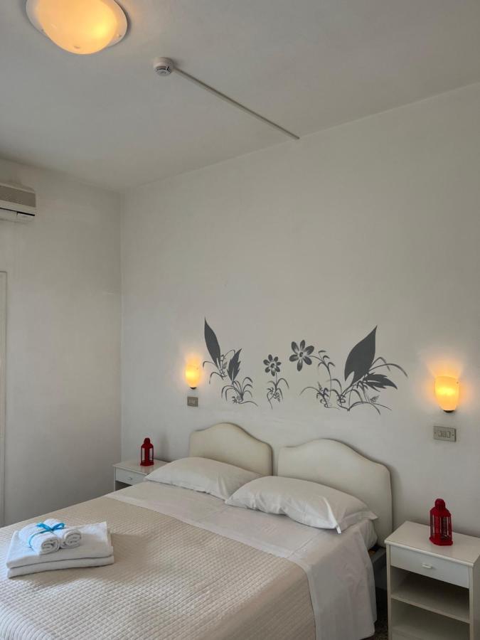 Albergo B&B Serafini Rimini Dış mekan fotoğraf