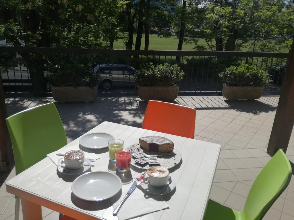 Albergo B&B Serafini Rimini Dış mekan fotoğraf